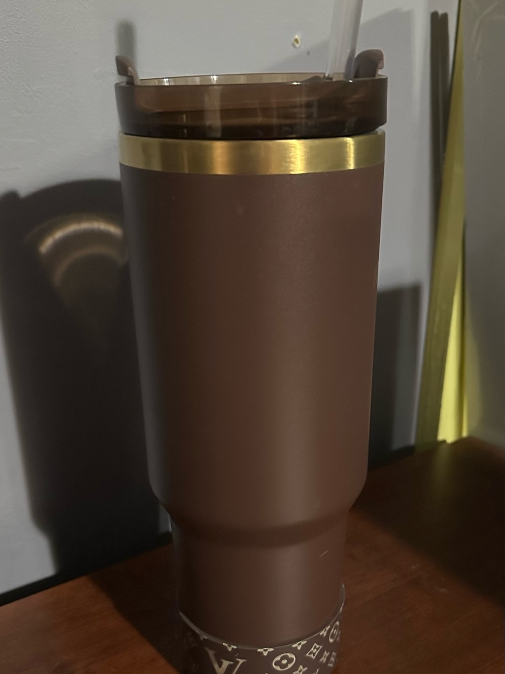 Brown tumbler - Picture 4 of 7